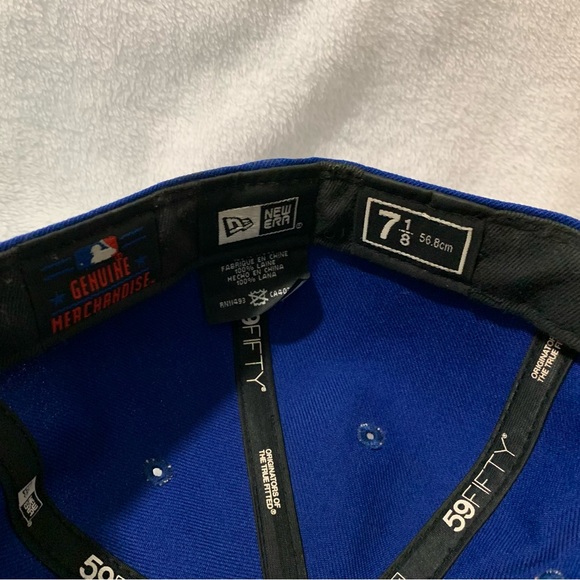 Philadelphia Phillies New Era Fitted Hats Size 7 1/4 - Picture 4 of 9